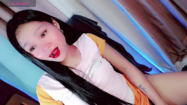 モデル: Littleslutty_baby