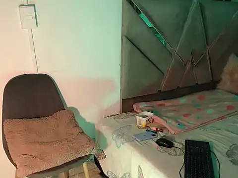 Keily_Tsx1 webcam