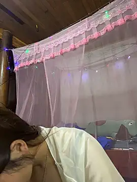 hhanni06 live webcam show