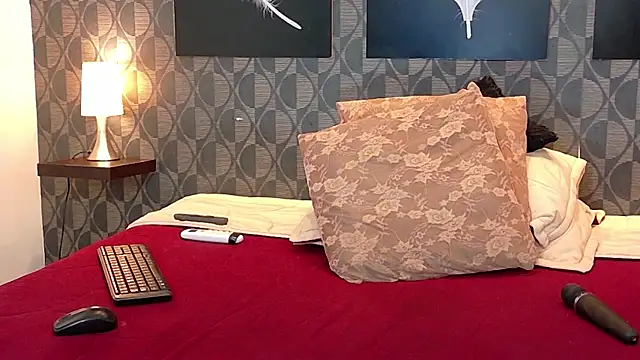 ScarleetSmith webcam