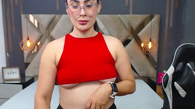 MartinaaFit live cam on StripChat