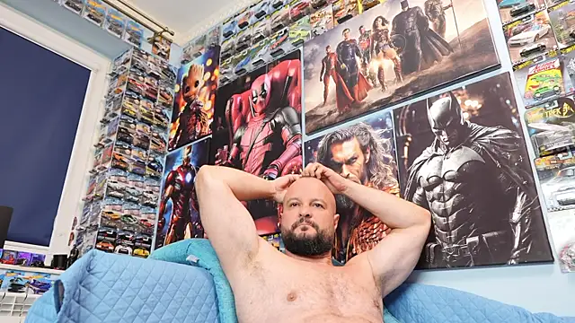 Muscle_Bear webcam