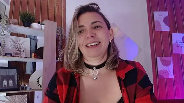 milfsecret69 webcam
