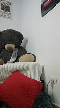 downsonMia live cam on StripChat