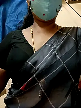 sushma26 live cam on StripChat