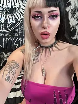 Paige_Turner webcam