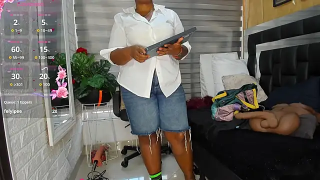 sheyla__ebony webcam