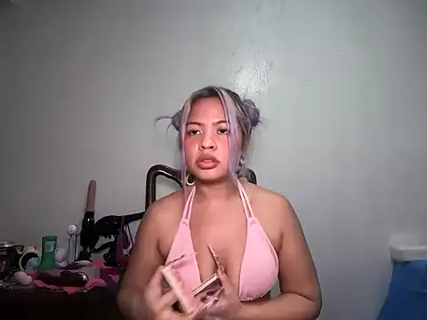 Tina_Slick live cam on StripChat