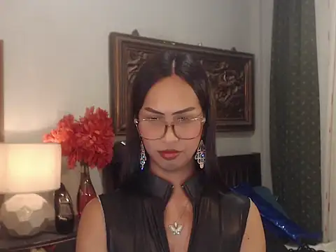 Nathalieheartt webcam