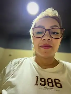 DIANITA_1988 webcam