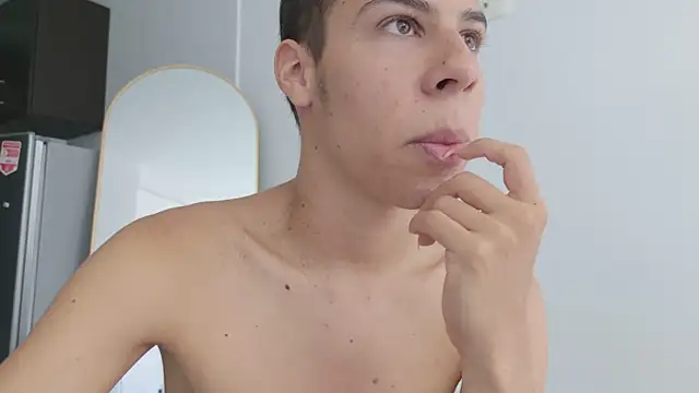 grey___27 live cam