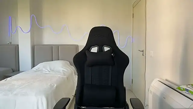 PrincesSsLilu live webcam show