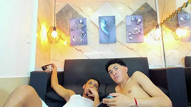Yeff_26 live webcam show