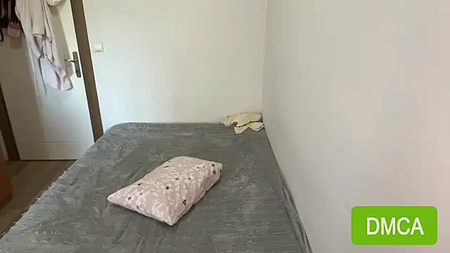 JuliaPierce live webcam show