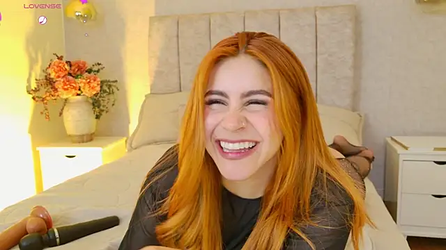april_rousse webcam