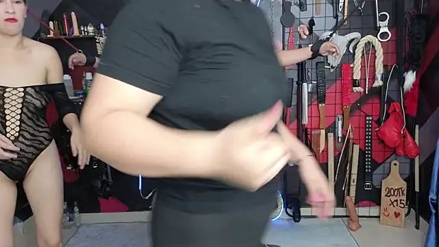SUBMISSION_BDSM webcam