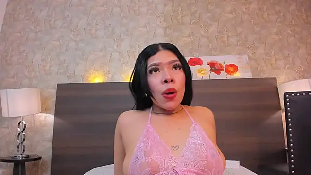 Adriana_Paul webcam