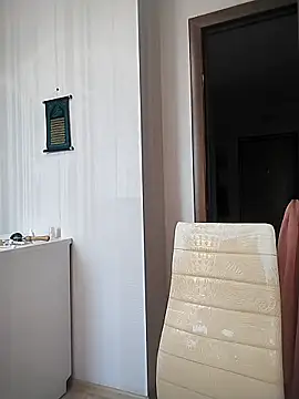 MilkCandyGirl live webcam show