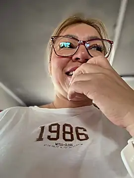 DIANITA_1988 webcam
