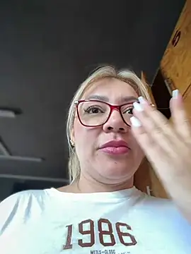 DIANITA_1988 webcam