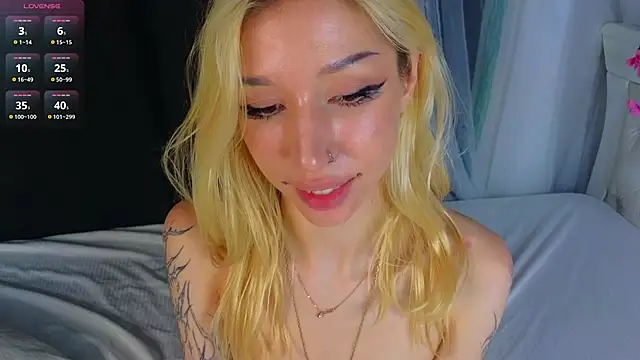 SallyCha webcam