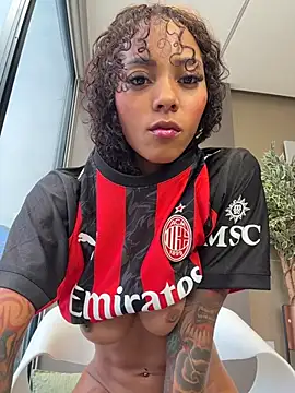 LizStorm_ avatar
