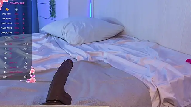 Bonnie_White webcam