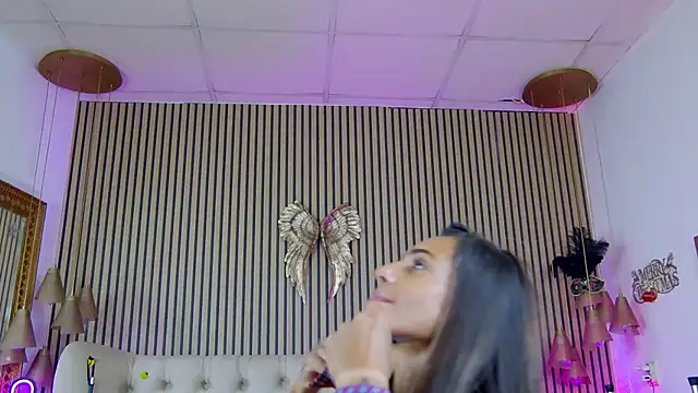 PlayfulShow live webcam show