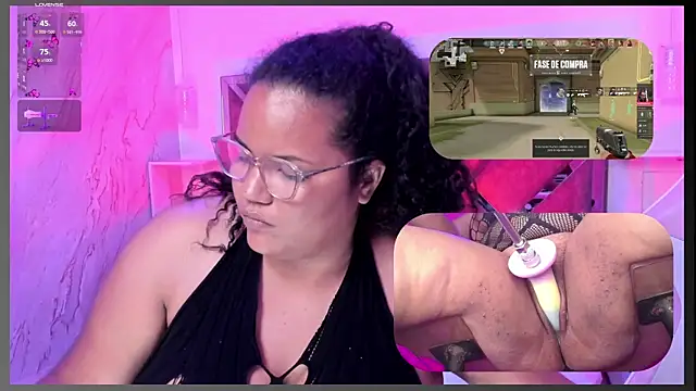 MhiaRey webcam