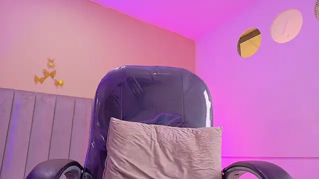 Nascary_Fox webcam