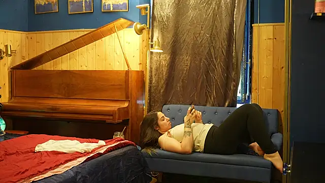 VanessaDoyle webcam