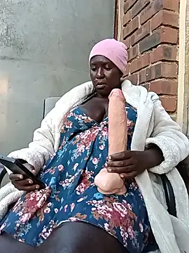 DarkQueen_94 webcam