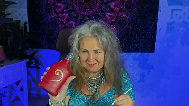 LilaMaharani live webcam show
