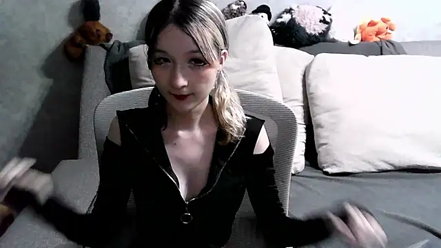 Lilfain_baby live webcam show