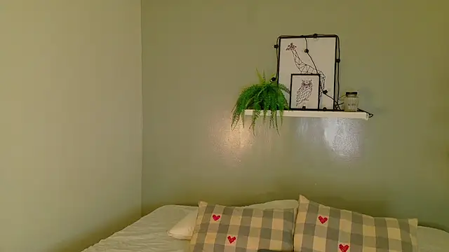 lexadominant__ (F young) - my red ass