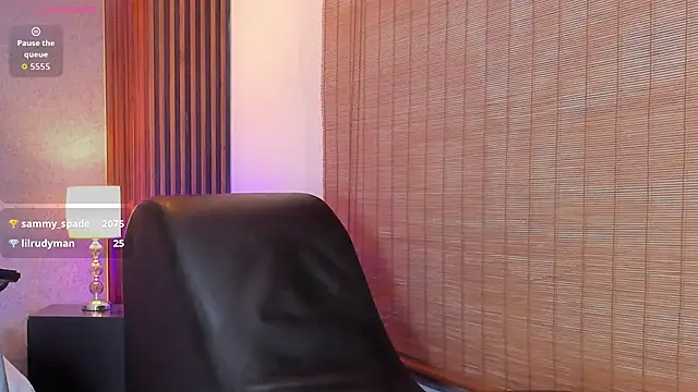 luciano_vitale (M young) - Boy with oiled body dances sexy
