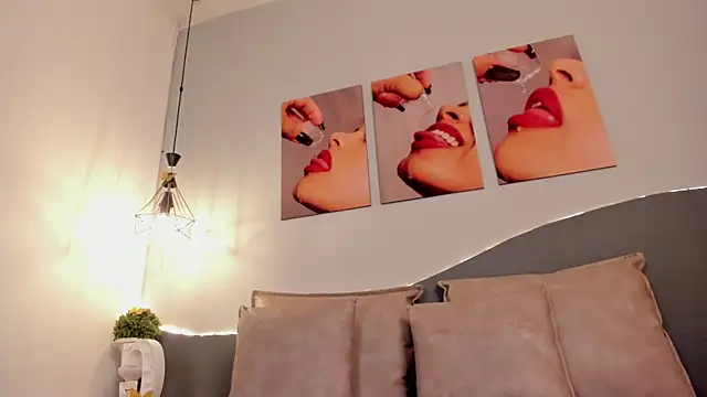 CannelaSmith webcam