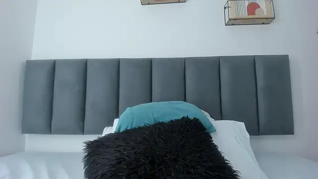 MaraOwen_ webcam