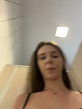 Ttixmila live sex cam