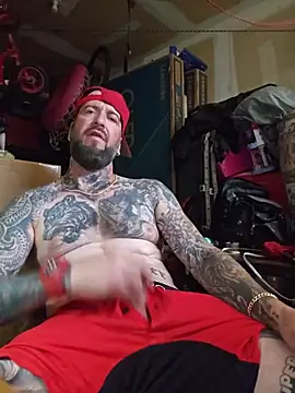 Beardedtattood live sex cam