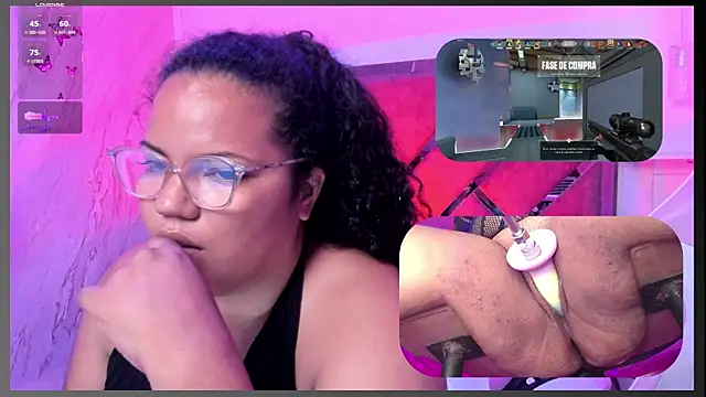 MhiaRey live webcam show