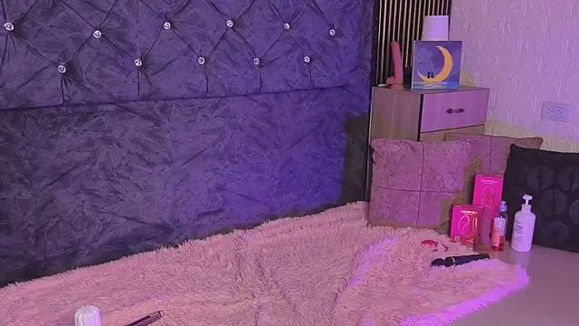 AlexandraNoxx live webcam show