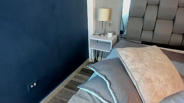 Charlie___Musk webcam