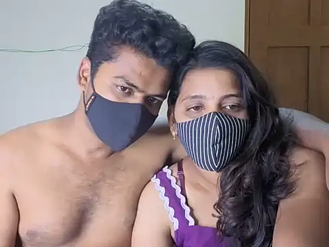 Tamil_romantic_partner live cam on StripChat