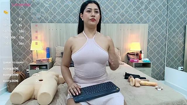 martina_ayala webcam