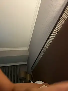 DarkDesin live webcam show