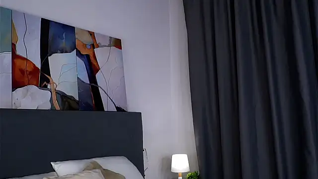 NelleMihalko webcam