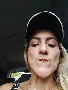 monita_med (F milf) - Show de pussy