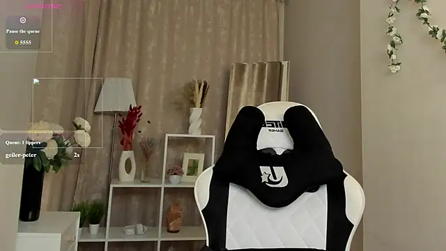 Peggy_Hun1t live cam on StripChat