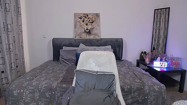 SharronAlexa webcam